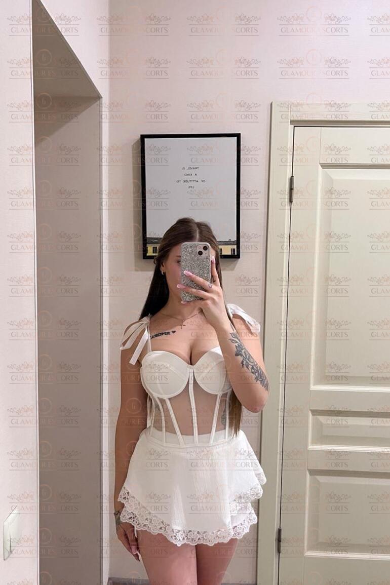 Lolita-Escorts-In-Athens-City-Tours-In-Athens- (2)
